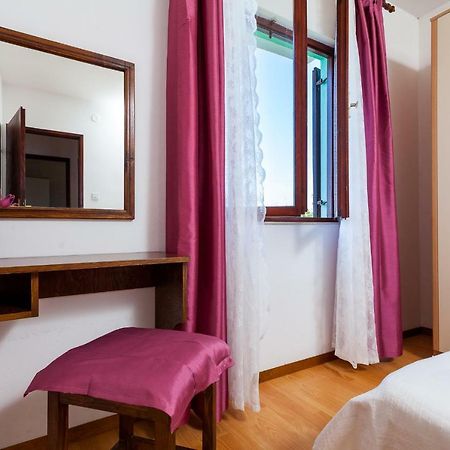 Apartments Dajna Vela Luka Bagian luar foto