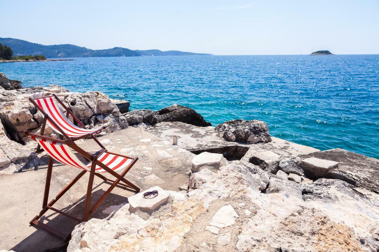 Apartments Dajna Vela Luka Bagian luar foto