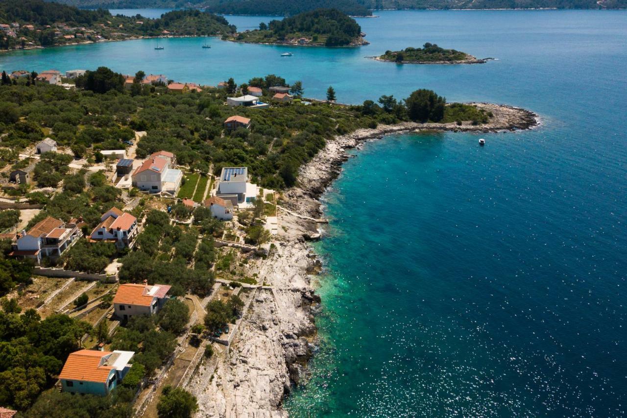 Apartments Dajna Vela Luka Bagian luar foto